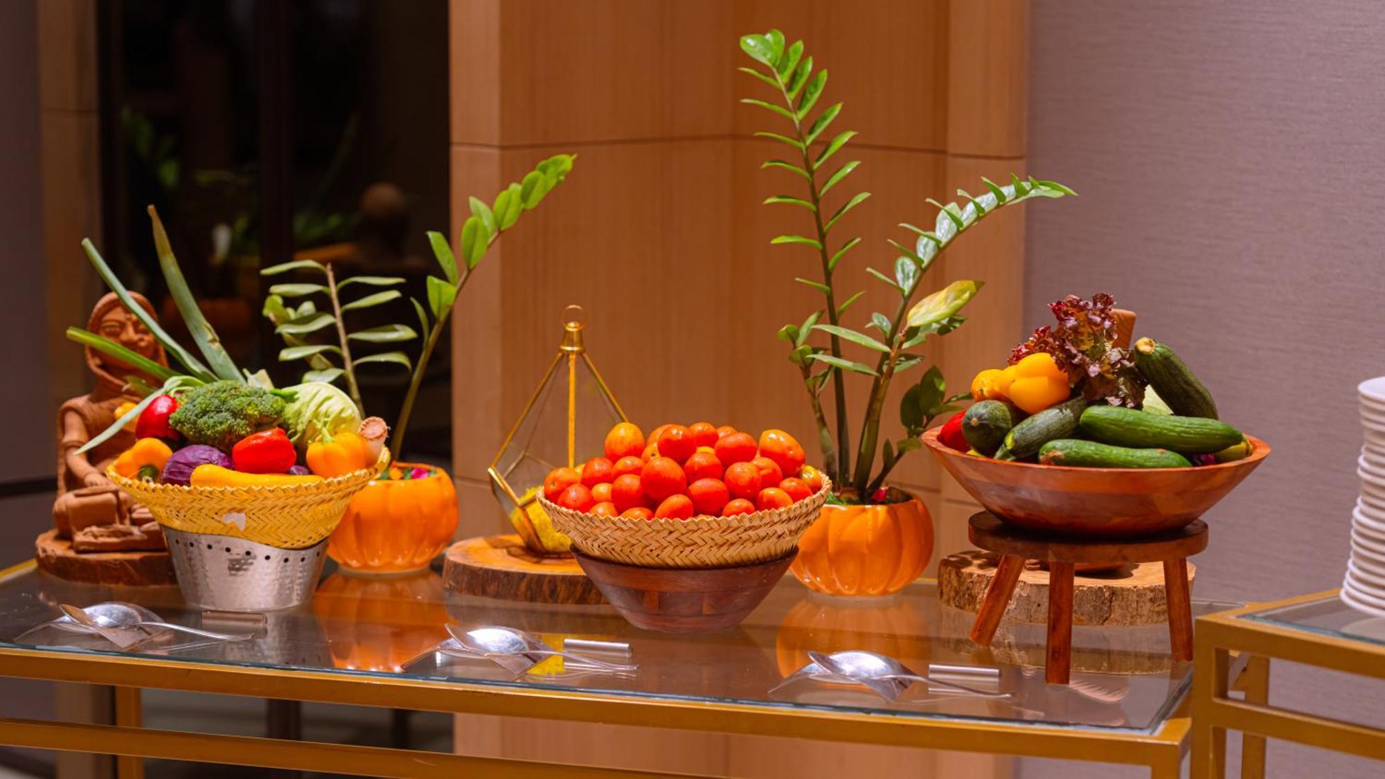 Courtyard By Marriott Vadodara Esterno foto